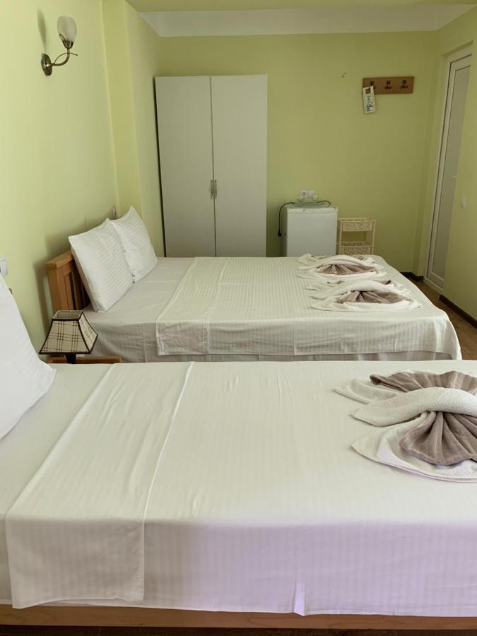 Hotel Ureki Buitenkant foto